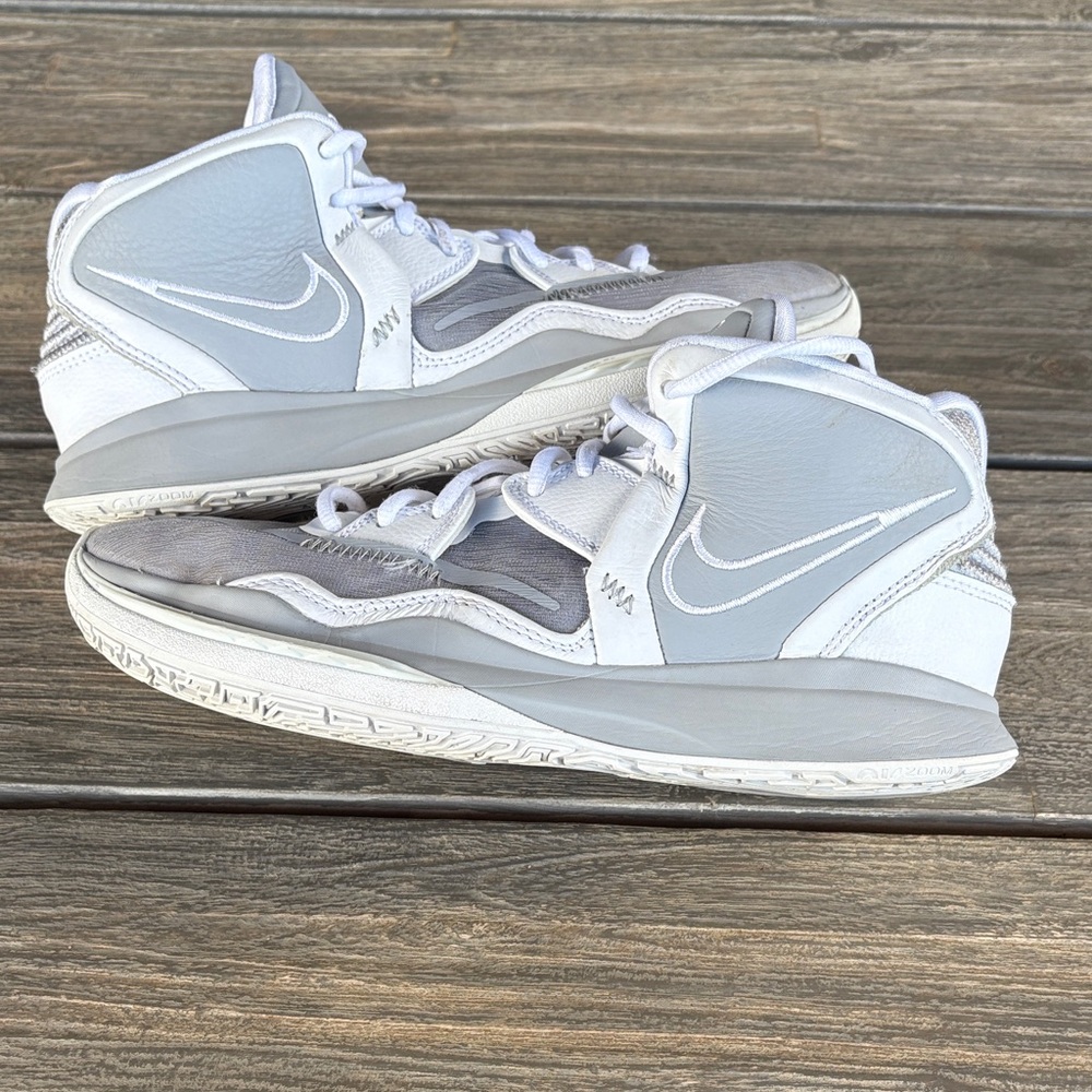 Nike Kyrie Infinity Wolf Grey TB Basketball Sneakers